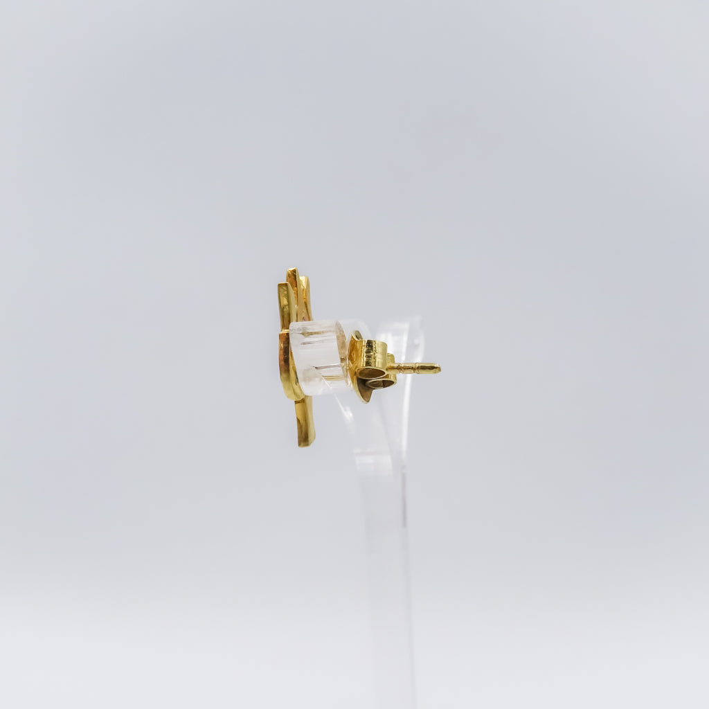 Trishul-Inspired 18k Gold Stud Earring with Ruby & Emerald Accents