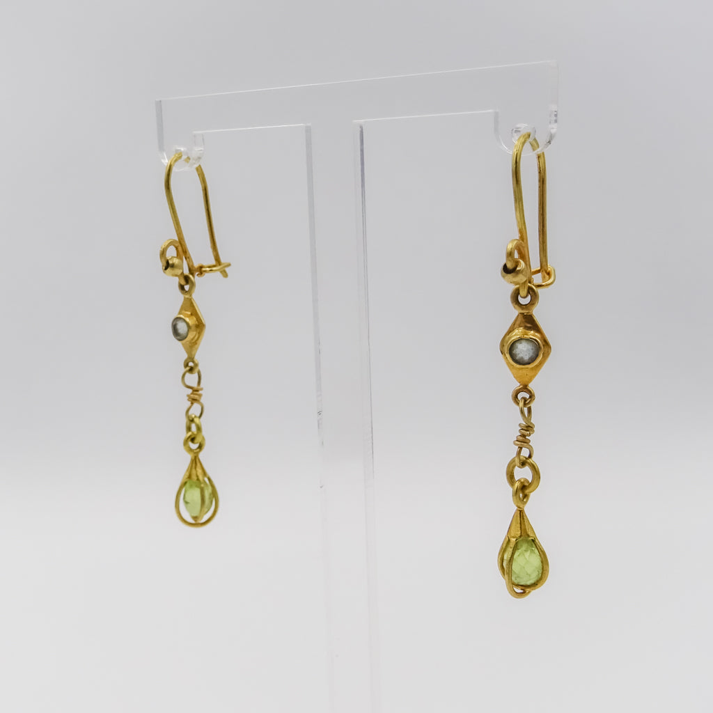 18K Gold Drop Earrings with Aquamarine and Peridot