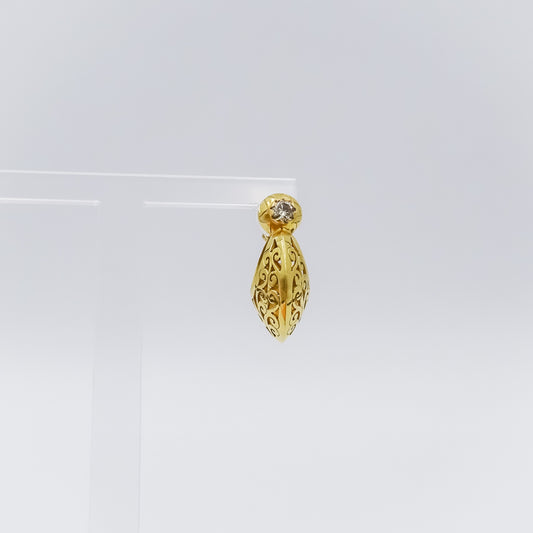 18K Gold Filigree Single Drop Earring with Diamond Accent