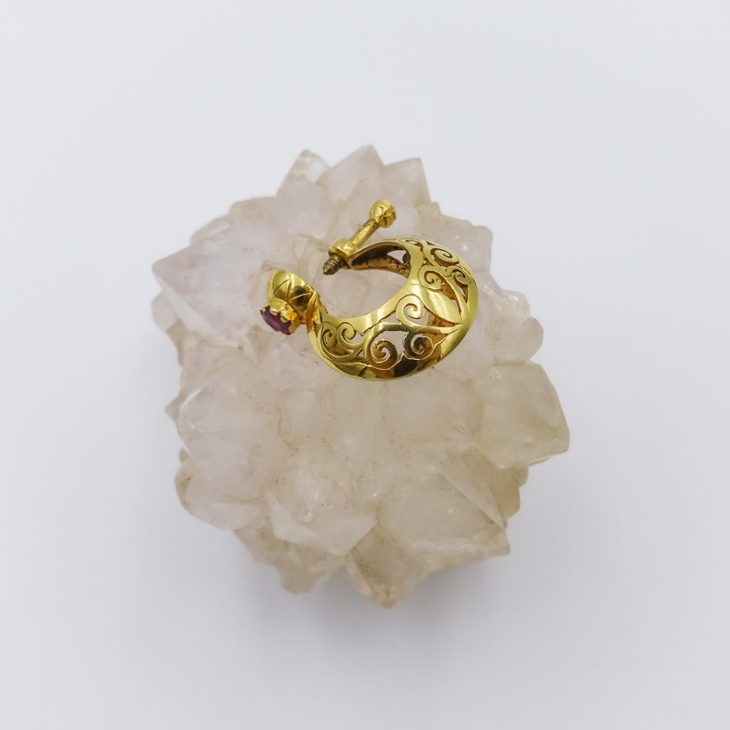 Intricately Carved 18K Gold Hoop Earring with Ruby Accent