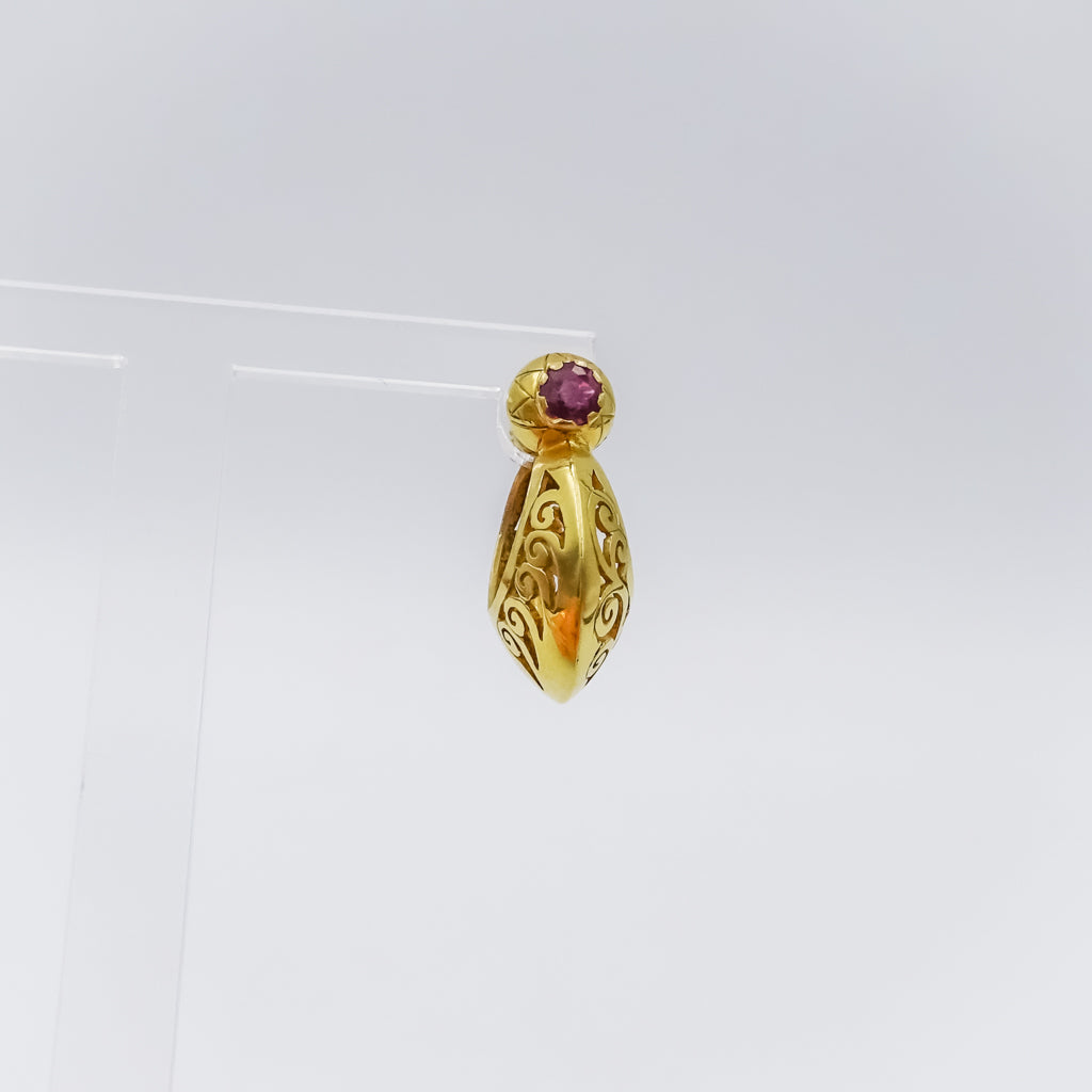 Intricately Carved 18K Gold Hoop Earring with Ruby Accent