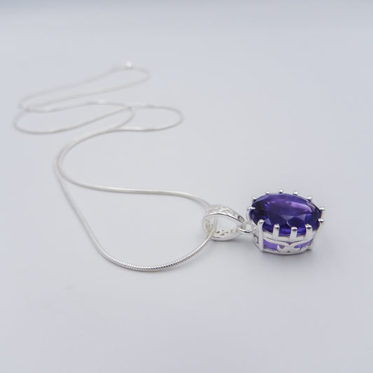 Silver Necklace with Amethyst Pendant with delicate curved accents