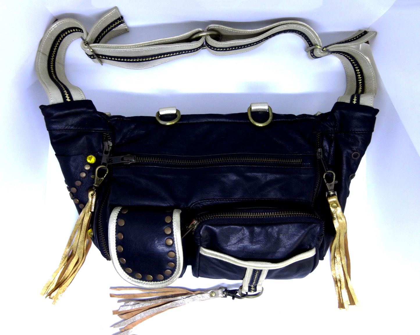 Rash leather crossbody bag with adjustable belt